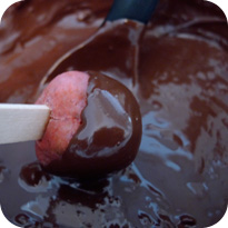 Cake Pops_mit Schokolade ummanteln
